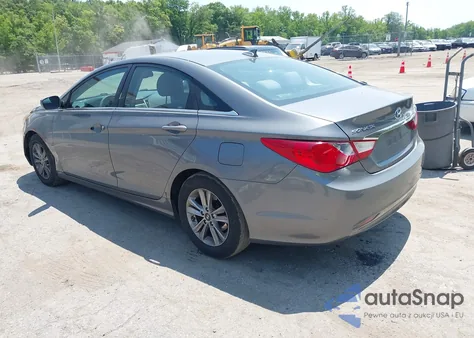 2013 Hyundai Sonata Gls z USA, uszkodzony, nr VIN 5NPEB4AC8DH635251